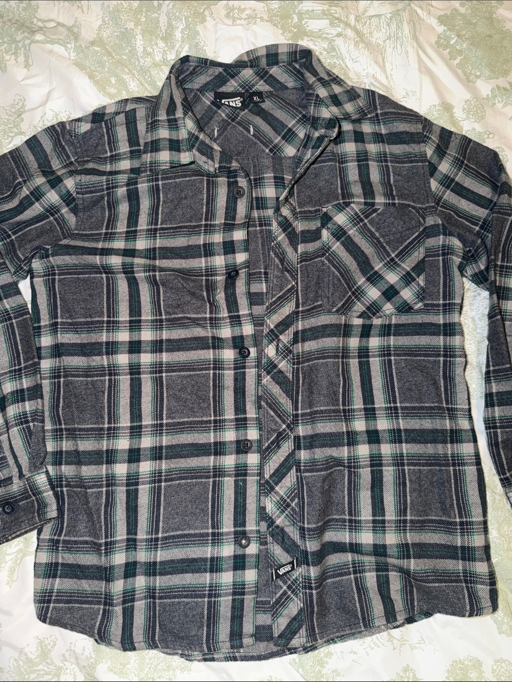 Used Vans Gray and Green Plaid Button-Down Shirt boys XL ages 9-11